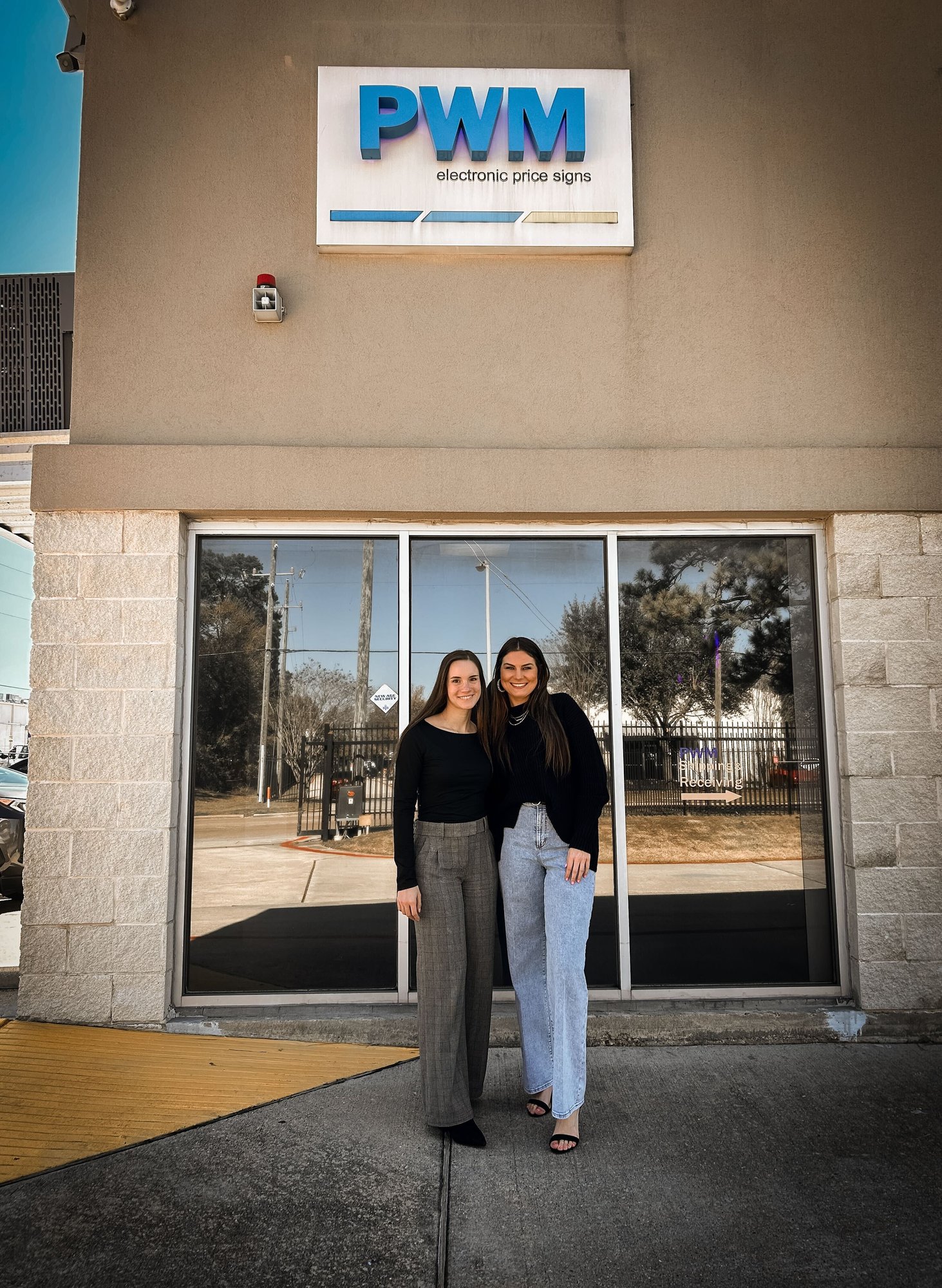 adWhite employees outside of PWM