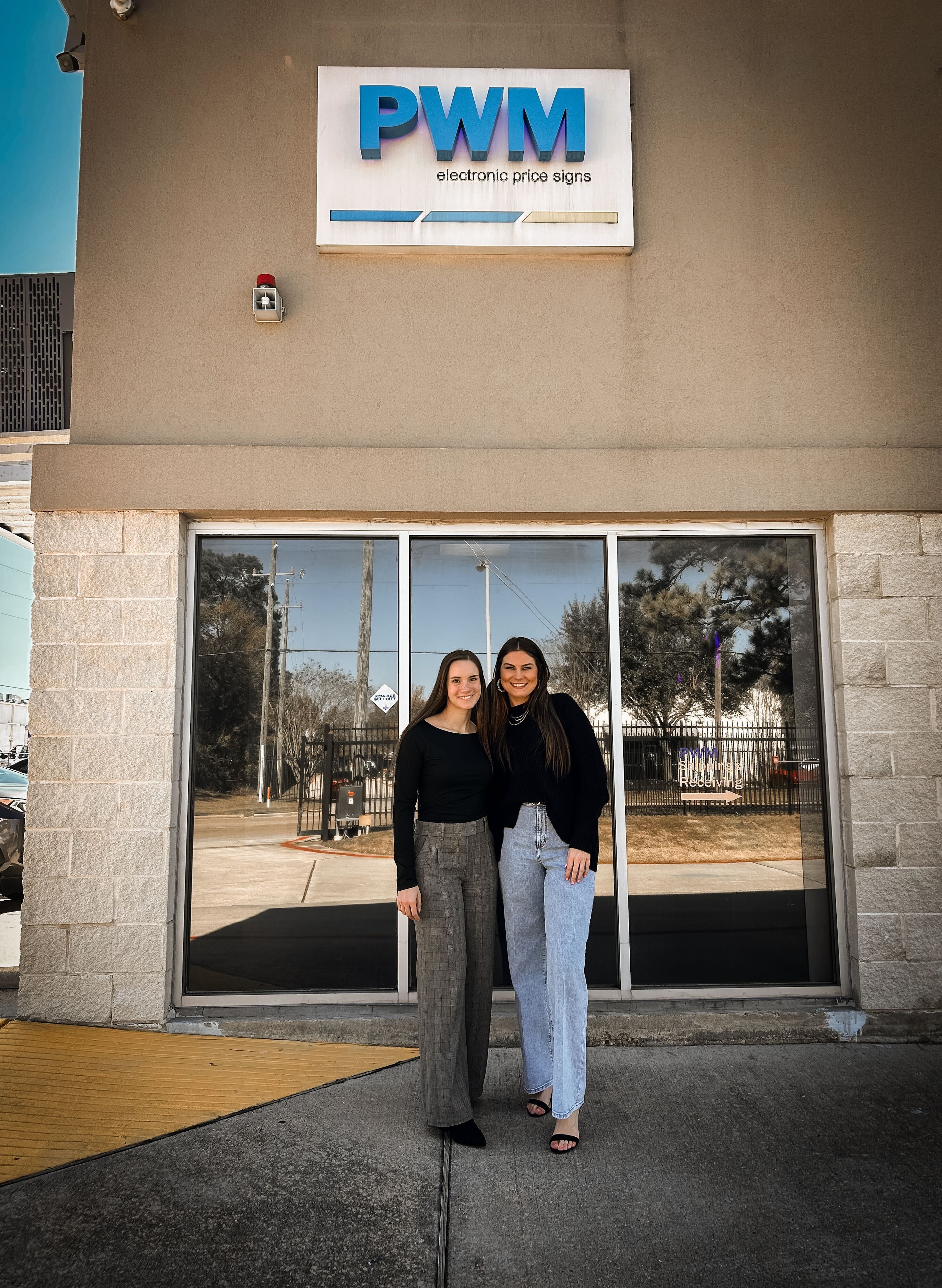 adWhite employees outside of PWM
